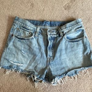 Levi’s 501 Shorts size 27